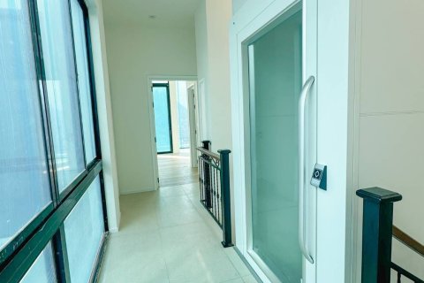 Дуплекс в Пхукете, Таиланд с 5 спальнями  № 149850 - фото 17