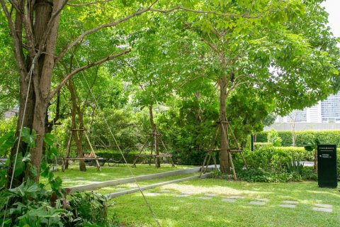 Condo in Bangkok, Thailand, 2 bedrooms  № 143024 - photo 22