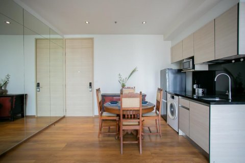 Condo in Bangkok, Thailand, 2 bedrooms  № 143024 - photo 9