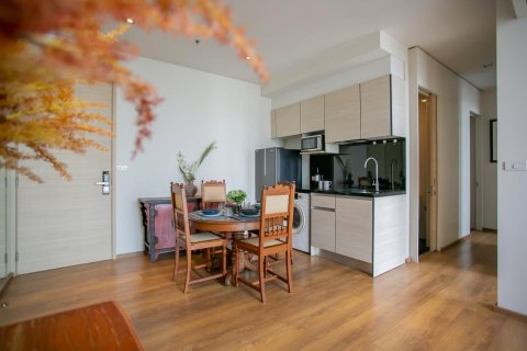 Condo in Bangkok, Thailand, 2 bedrooms  № 143024 - photo 10