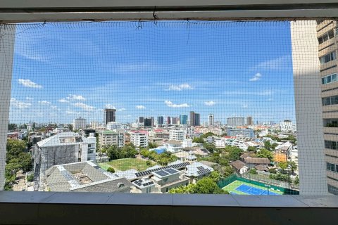 Кондоминиум с 2 спальнями в Бангкоке, Таиланд № 143025 - фото 12