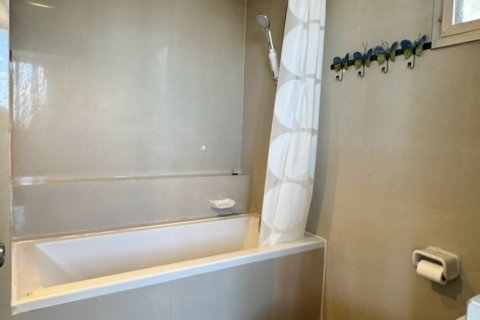 Кондоминиум с 2 спальнями в Бангкоке, Таиланд № 143025 - фото 9