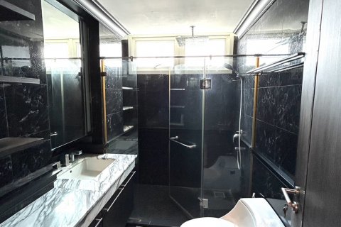 Кондоминиум с 3 спальнями в Бангкоке, Таиланд № 143029 - фото 15