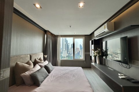 Кондоминиум с 3 спальнями в Бангкоке, Таиланд № 143029 - фото 8