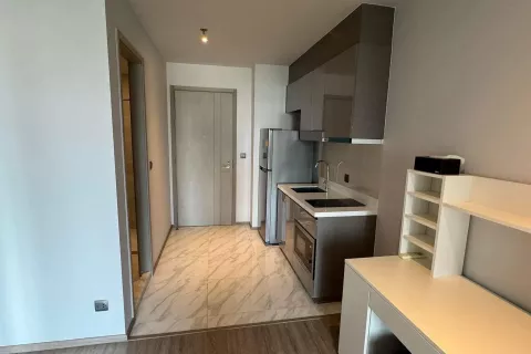 Studio in the Condo in Watthana, Bangkok, Thailand № 146134 - photo 3