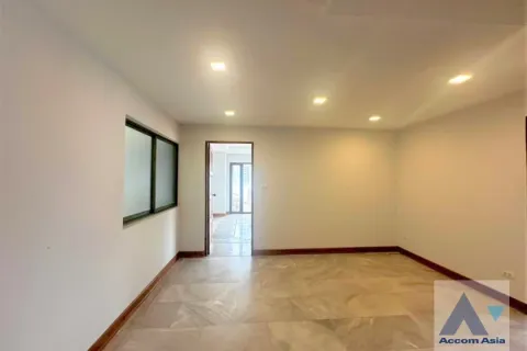 Condominio de 2 dormitorios en Watthana, Bangkok, Tailandia № 214403 - foto 5