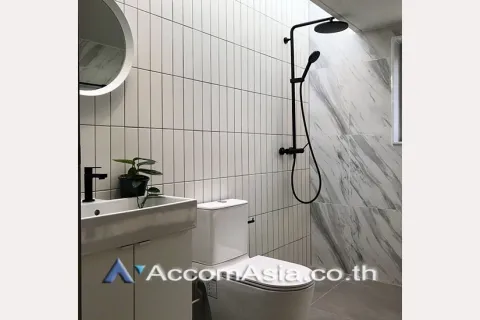 Таунхаус в Ваттхане, Бангкок, Таиланд с 2 спальнями № 214406 - фото 18