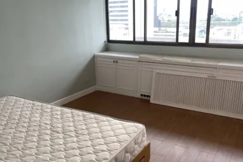 Condominio de 2 dormitorios en Watthana, Bangkok, Tailandia № 214402 - foto 15