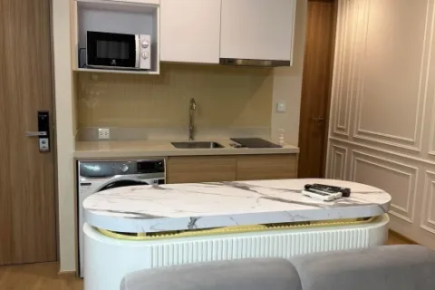 Condominio de 2 dormitorios en Watthana, Bangkok, Tailandia № 214521 - foto 4