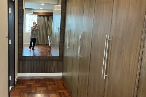 Condo in Khlong Toei, Bangkok, Thailand, 3 bedrooms № 214523 - photo 18