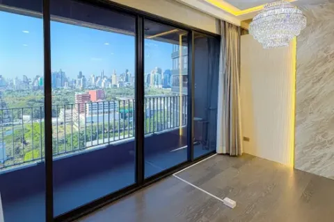 Condominio de 2 dormitorios en Khlong Toei, Bangkok, Tailandia № 214522 - foto 3