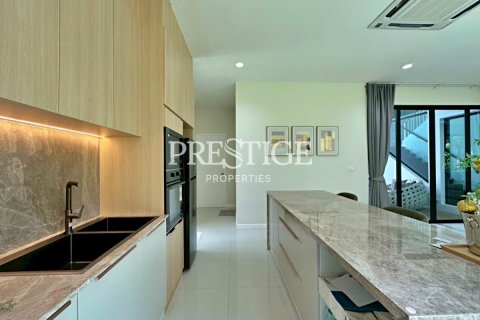 บ้านในพัทยา, ประเทศไทย 4 ห้องนอน № 198287 - รูปถ่าย 15