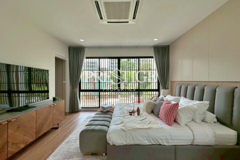 บ้านในพัทยา, ประเทศไทย 4 ห้องนอน № 198287 - รูปถ่าย 20