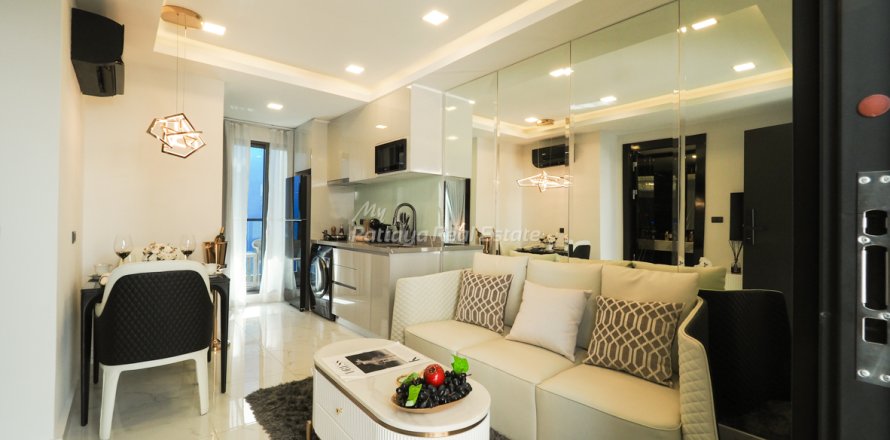 Condo in Bang Lamung, Thailand, 1 bedroom  № 178105