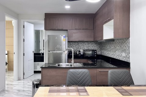 Condo in Bang Lamung, Thailand, 2 bedrooms  № 178107 - photo 7
