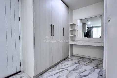 Condo in Bang Lamung, Thailand, 2 bedrooms  № 178107 - photo 18