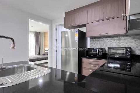 Condo in Bang Lamung, Thailand, 2 bedrooms  № 178107 - photo 9