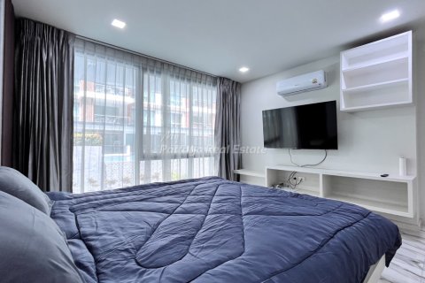 Condo in Bang Lamung, Thailand, 2 bedrooms  № 178107 - photo 15
