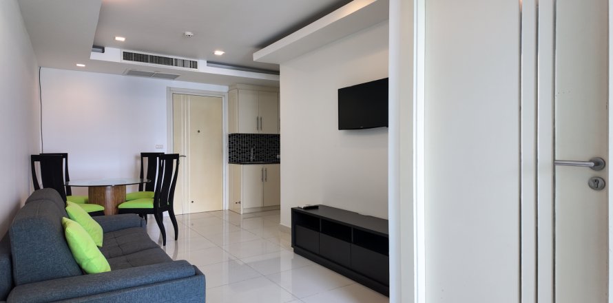 Apartment in Pattaya, Thailand 2 rooms № 150918