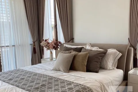 Haus in Bang Kapi, Bangkok, Thailand 4 Schlafzimmer № 215408 - Foto 3