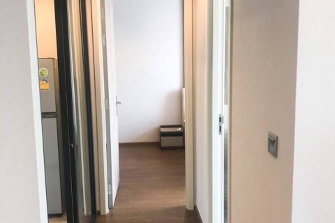 Condo in Khlong Toei, Bangkok, Thailand, 1 bedroom  № 173032 - photo 6