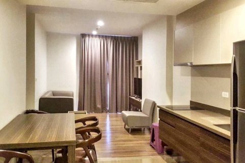 Condo à Bangkok, Thaïlande, 2 chambres  № 173036