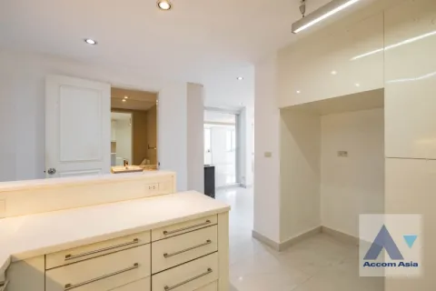 Casa de 4 dormitorios en Watthana, Bangkok, Tailandia № 214340 - foto 10
