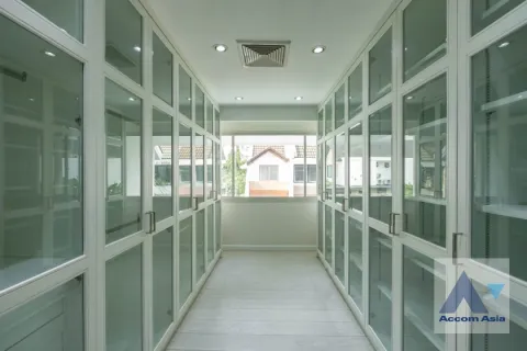 Casa de 4 dormitorios en Watthana, Bangkok, Tailandia № 214340 - foto 23