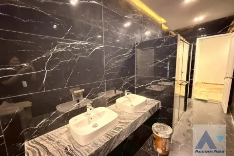 Casa de 4 dormitorios en Bang Na, Bangkok, Tailandia № 214341 - foto 25