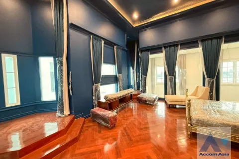 Casa de 4 dormitorios en Bang Na, Bangkok, Tailandia № 214341 - foto 16