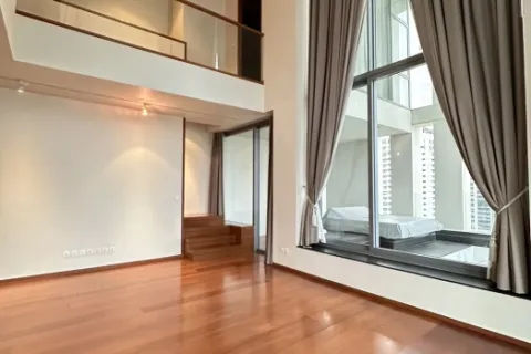 Condominio de 3 dormitorios en Sathon, Bangkok, Tailandia № 214345