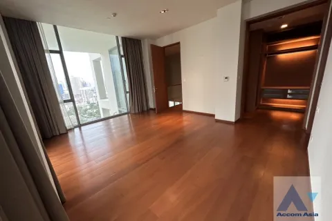 Condominio de 3 dormitorios en Sathon, Bangkok, Tailandia № 214345 - foto 12