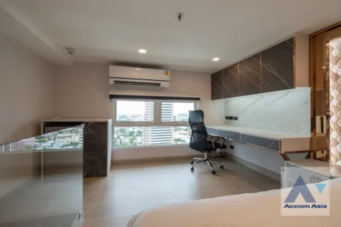 Ático de 4 dormitorios en Watthana, Bangkok, Tailandia № 214344 - foto 12
