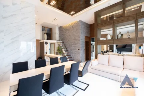 Ático de 4 dormitorios en Watthana, Bangkok, Tailandia № 214344 - foto 3