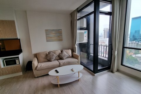 Condo in Ratchathewi, Bangkok, Thailand, 1 bedroom № 200778 - photo 4