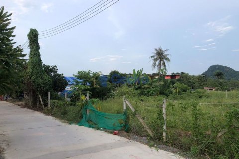 Terreno en Pattaya, Tailandia № 209408 - foto 12