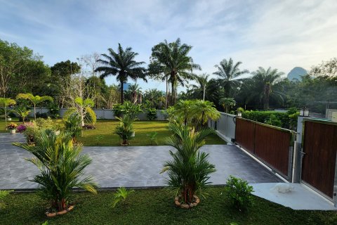 Дом в Краби, Таиланд с 2 спальнями  № 145558 - фото 1