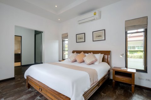 Villa à Hua Hin, Thaïlande 5 chambres № 145556 - photo 5