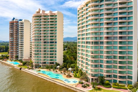 Condominio de 3 dormitorios en Cha-am, Tailandia № 221977