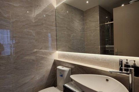 Condo à Din Daeng, Bangkok, Thaïlande, 2 chambres № 162940 - photo 17