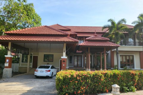 Villa à Phuket, Thaïlande 5 chambres № 162946 - photo 2