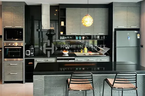 House in Phuket, Thailand 3 bedrooms № 209656 - photo 3