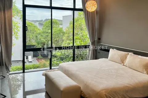House in Phuket, Thailand 3 bedrooms № 209656 - photo 5