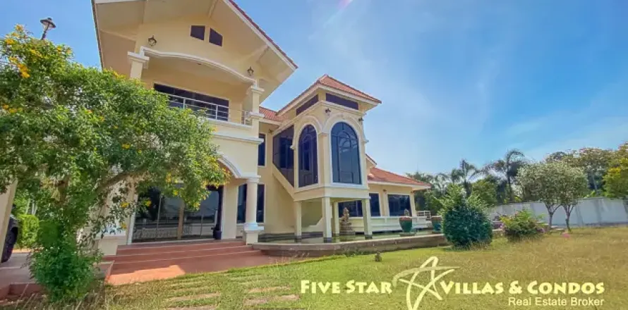 Haus in Pattaya, Thailand 8 Schlafzimmer № 223100