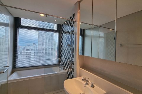 Condo à Watthana, Bangkok, Thaïlande, 3 chambres № 200788 - photo 2