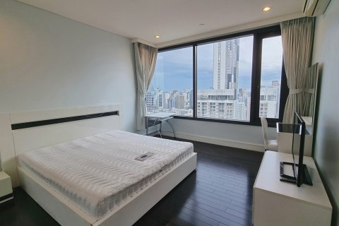 Condo à Watthana, Bangkok, Thaïlande, 3 chambres № 200788 - photo 4