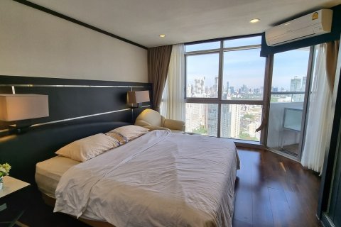 Condo à Khlong Toei, Bangkok, Thaïlande, 2 chambres № 200786 - photo 8