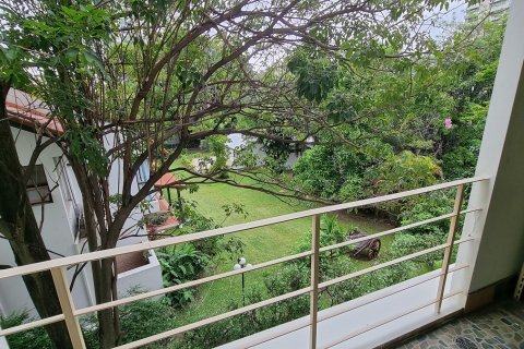 Condo à Watthana, Bangkok, Thaïlande, 3 chambres № 200791 - photo 3