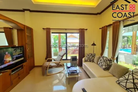 Casa de 3 dormitorios en Pattaya, Tailandia № 213116 - foto 17