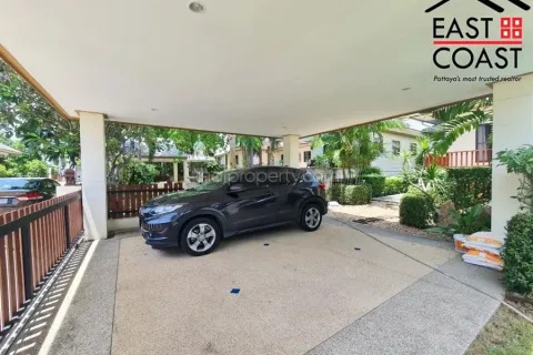 Casa de 3 dormitorios en Pattaya, Tailandia № 213116 - foto 3